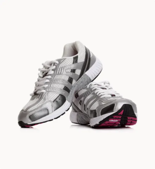 Εικόνα της Classic White Tennis Sneakers